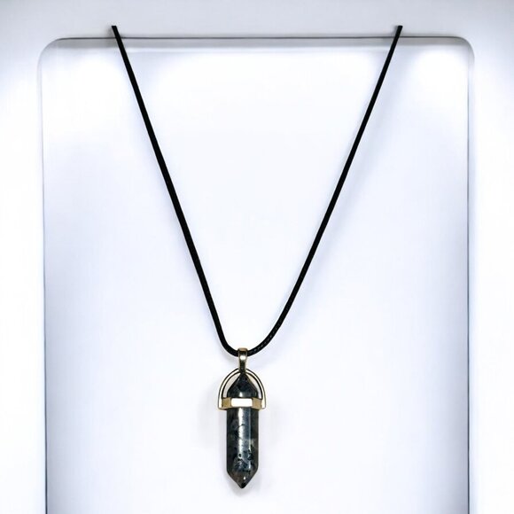 Black Labradorite Pendant Necklace With Adjustable Chain & Faux Leather Cord - Picture 4 of 8